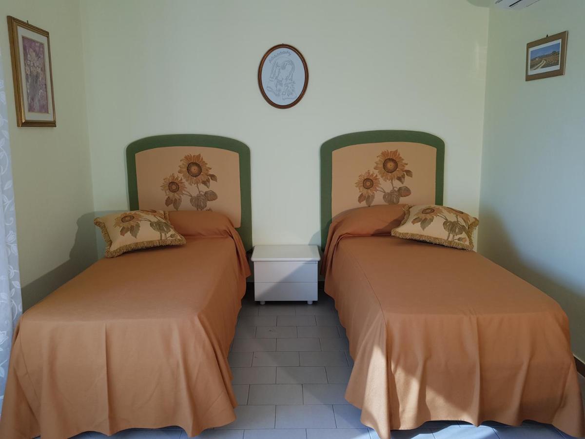 Top Bedroom Golfo - Le Lincelle, Lamezia - 2 Extra Large Single Beds Santa Eufemia Lamezia Bagian luar foto